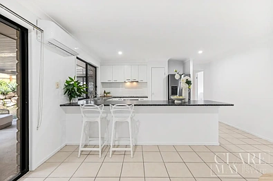 70 Sunview Road, Springfield, QLD 4300, 5房, 2浴, House