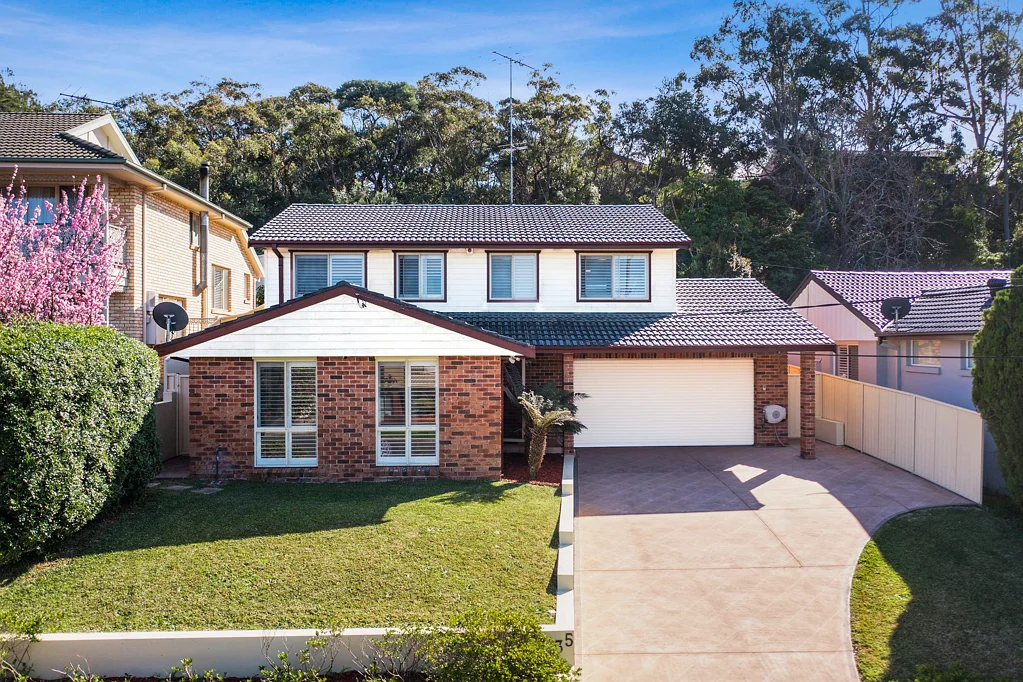 35 Kingswood Road, Engadine, NSW 2233