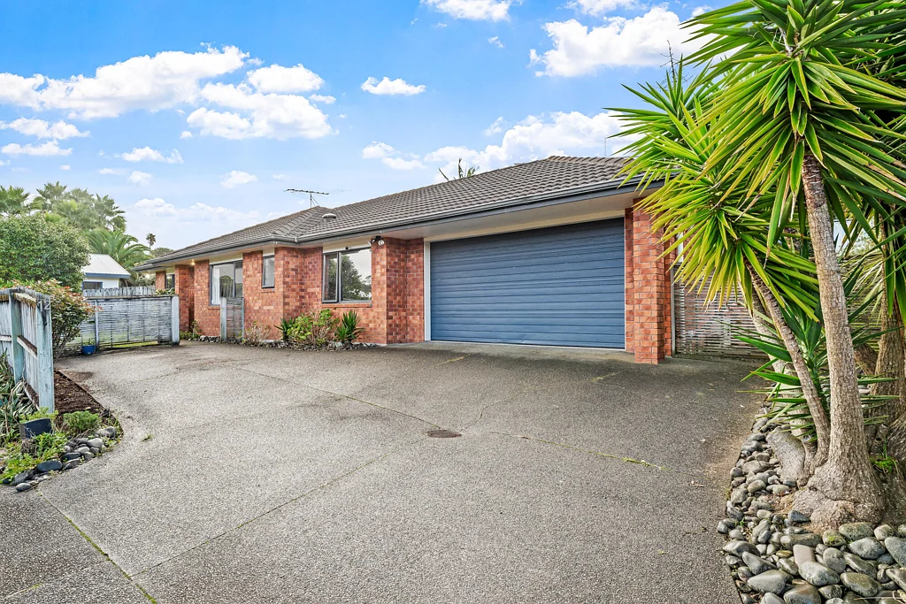 Stanmore Bay 3房  Solid, Single-Level & Seriously Good Buying