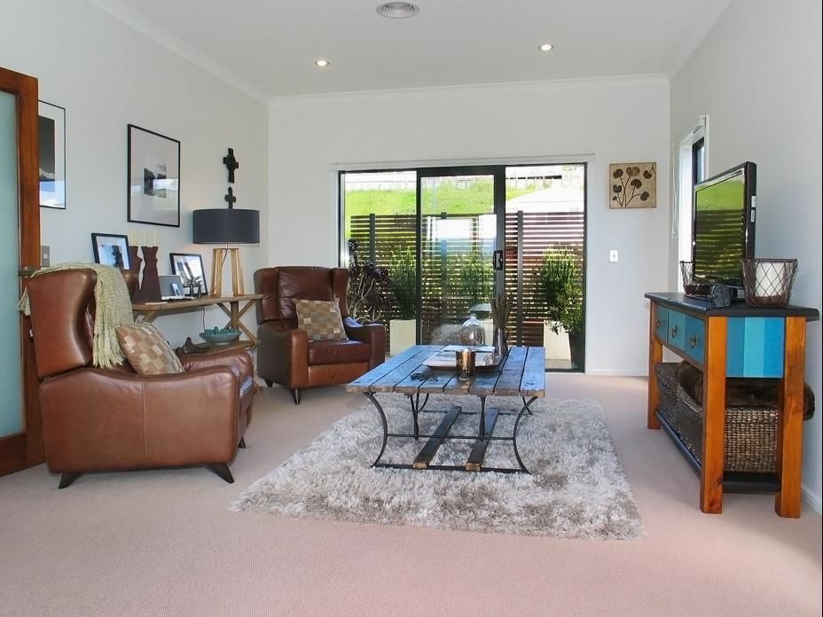 11 Canary Way, Whitby, Porirua, 4 habitaciones, 0 baños