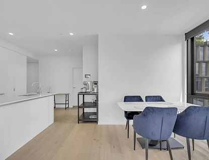 10603/19 Wilson Street, West End, Brisbane - Inner City Region, 2 कमरे, 2 बाथरूम, Apartment