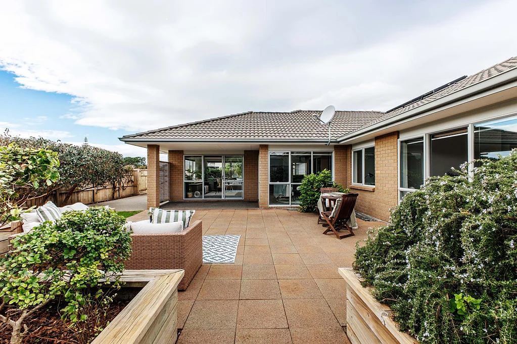 Ohope 3Moenga Spacious Single Level Brick in Waterways