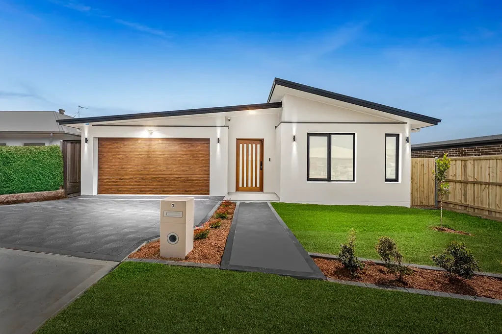 Crangan Bay 4房  Architecturally Designed Single-Level Home with Premium Inclusions