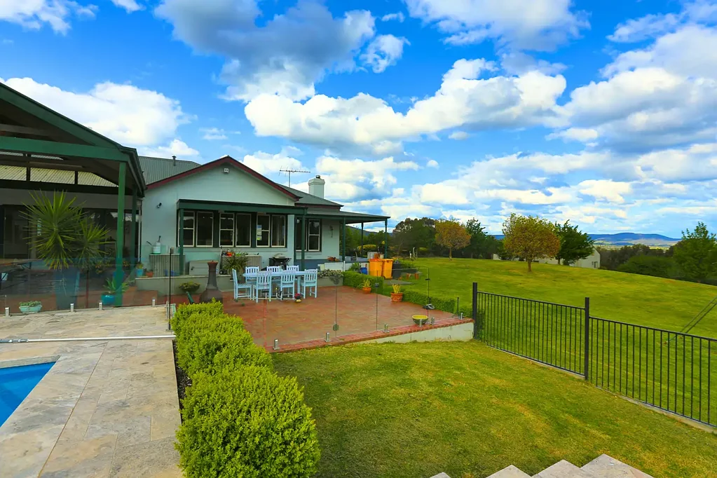 Whittlesea 5房  A Hilltop Sanctuary of Space, Luxury & Lifestyle