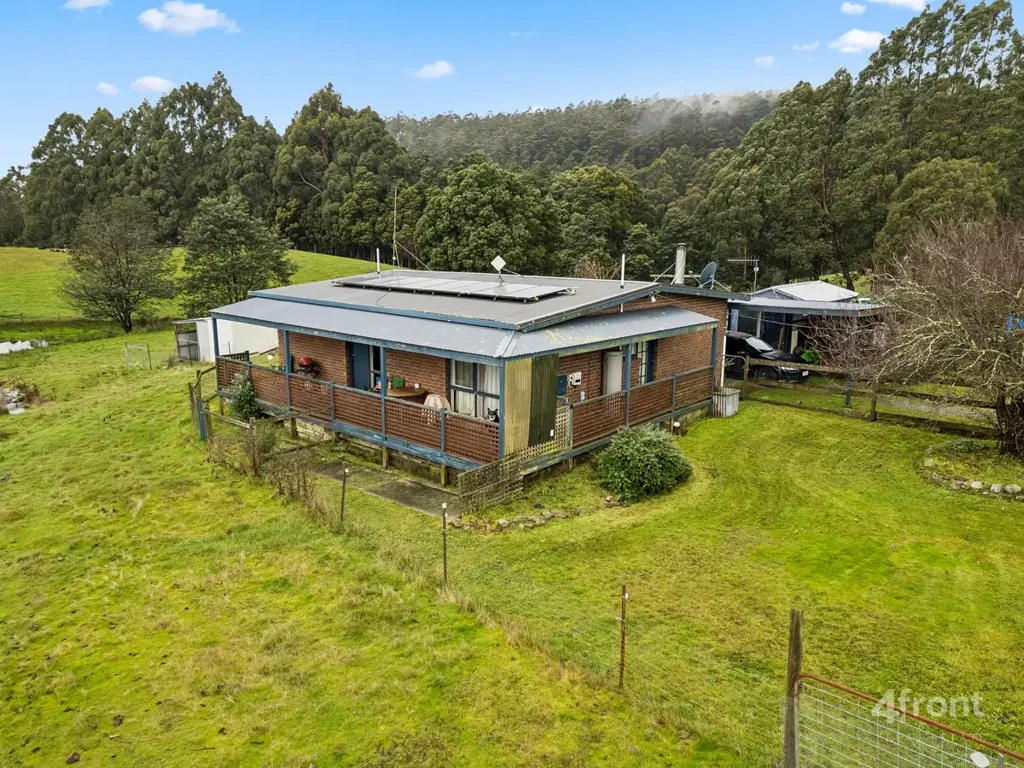 Riana 2房  Almost Five Acres, Two Bedrooms, One Very Good Reason to Look Twice