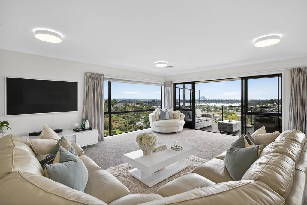Welcome Bay 3ห้องนอน Are these the best views in Tauranga?