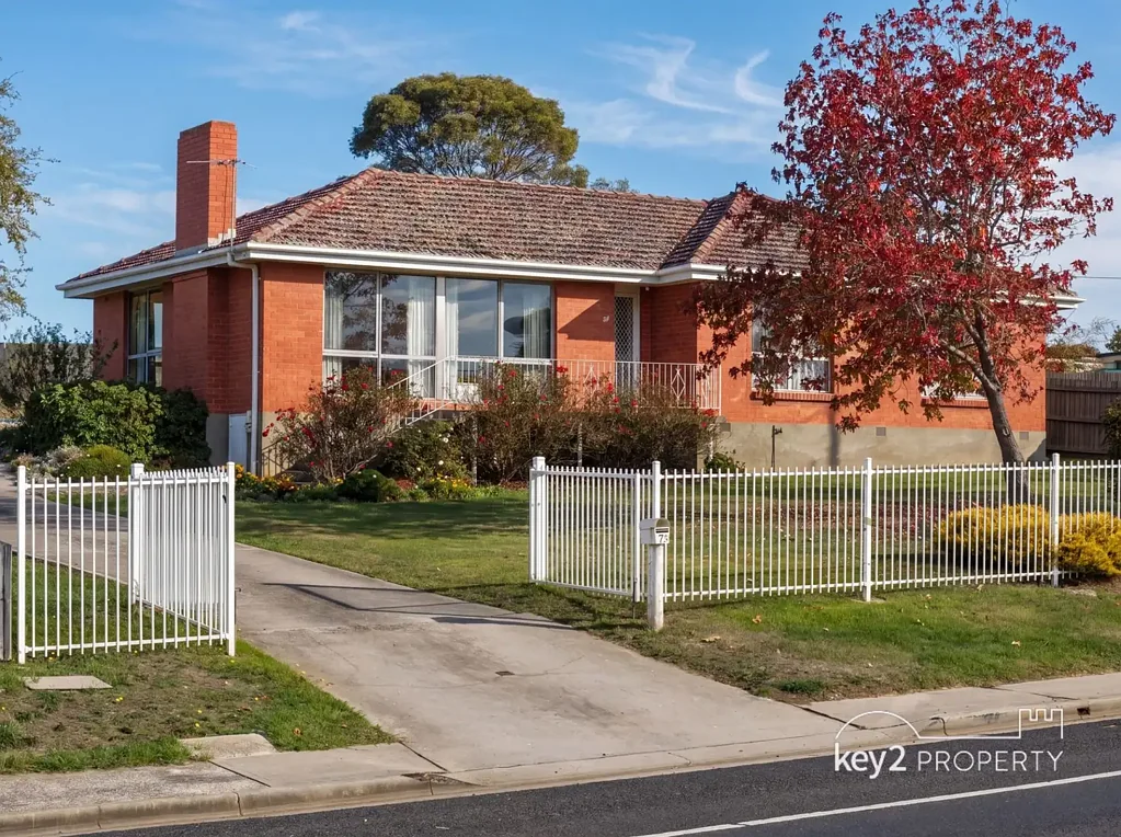 Rocherlea 3침실 Big Block. Solid Home. Serious Value.