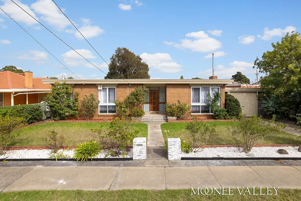 241 Military Road (Not On Main Road), Avondale Heights, VIC 3034