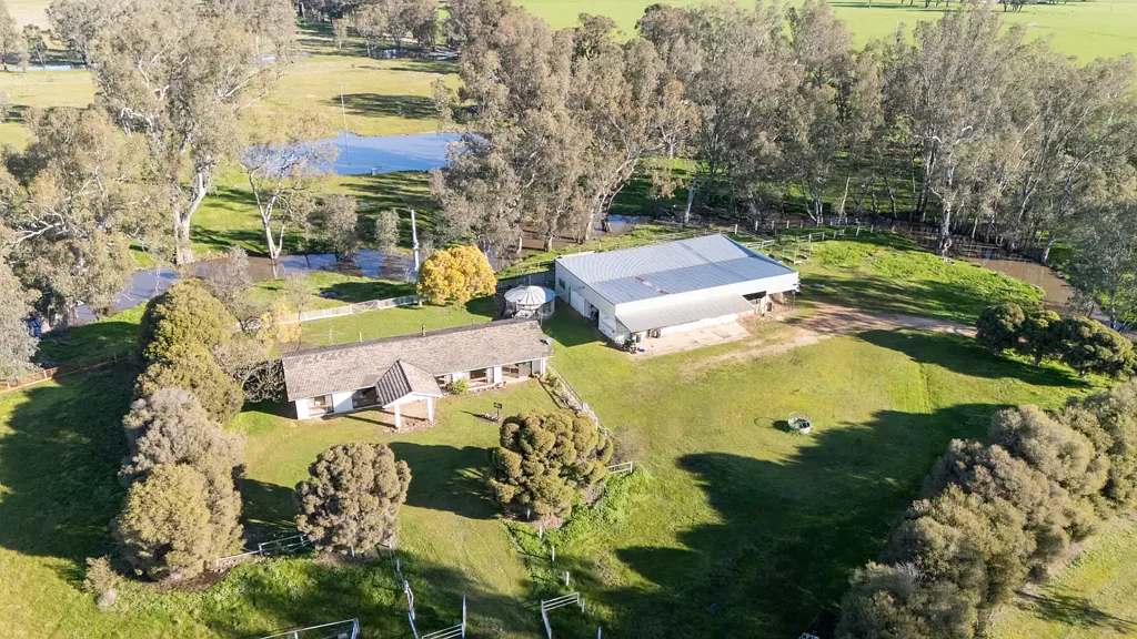 Goomalibee Productive 69 Acre Goomalibee farm - 'National Court'