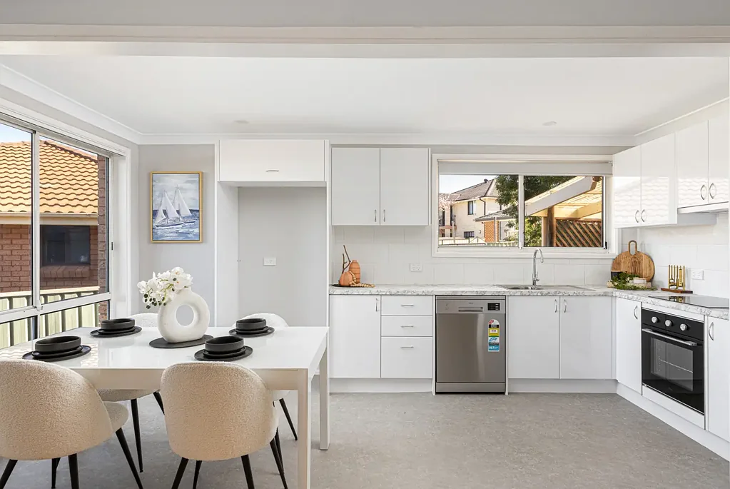 Minto 3Moenga Just Listed | Stylishly Renovated Family Living in a Quiet Minto Cul-de-Sac