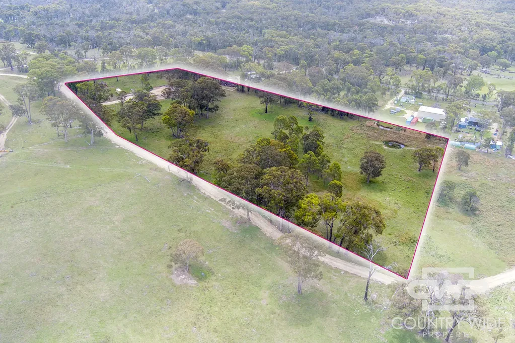 Torrington Beautiful 7.5 Acres – Fully Fenced & With Building Entitlement