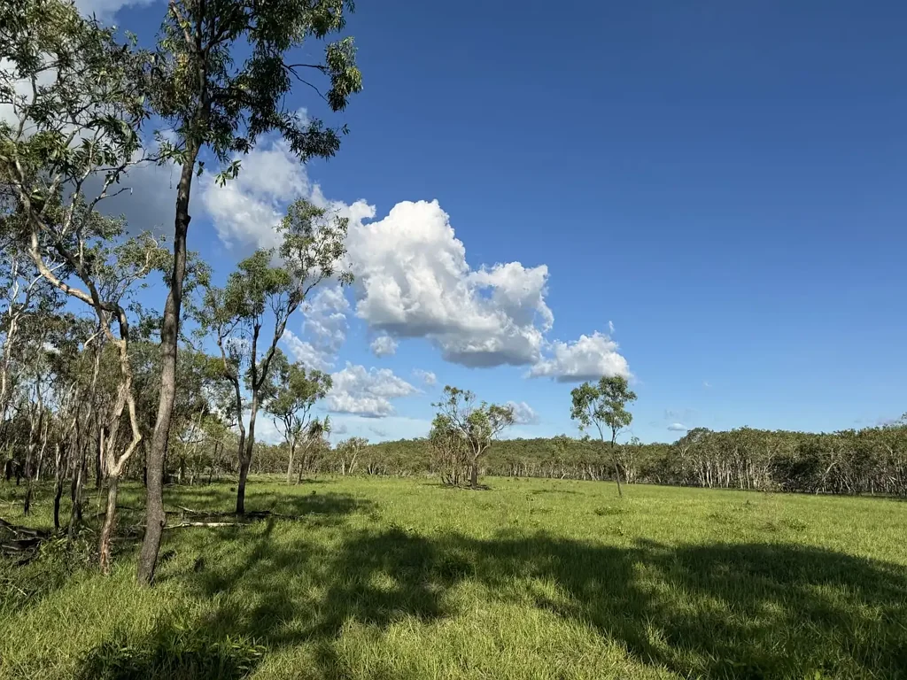 Mount Bundey 390 acres lifestyle farm Arnhem highway
