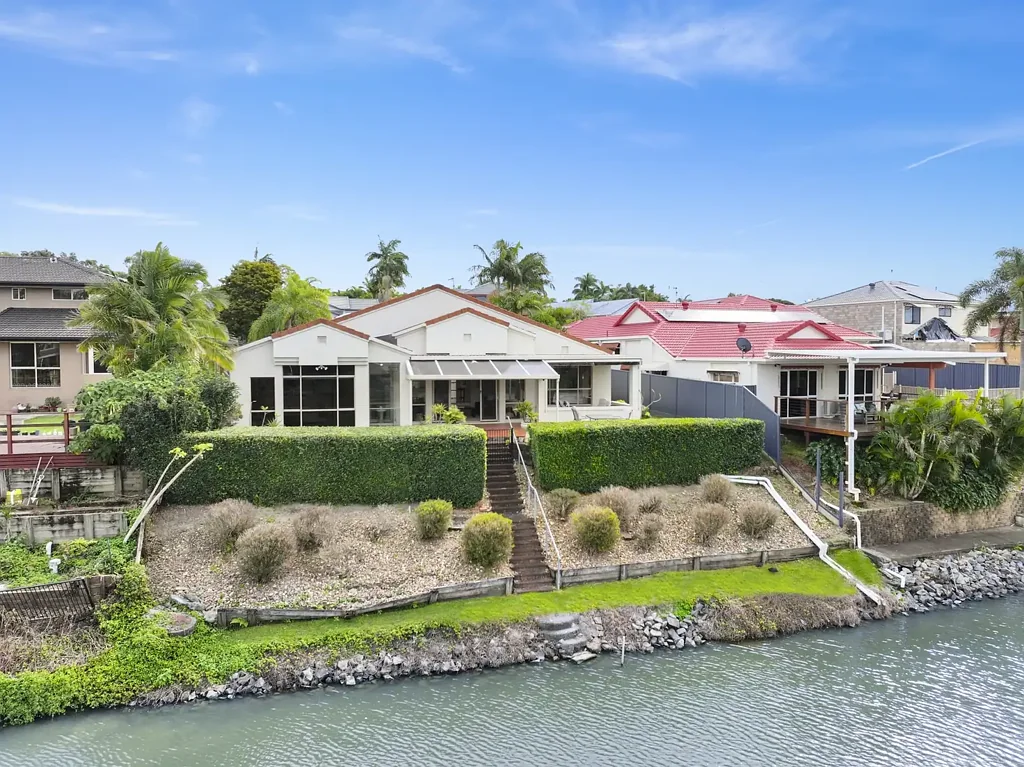 31 Tullamarine Drive, Robina, QLD 4226
