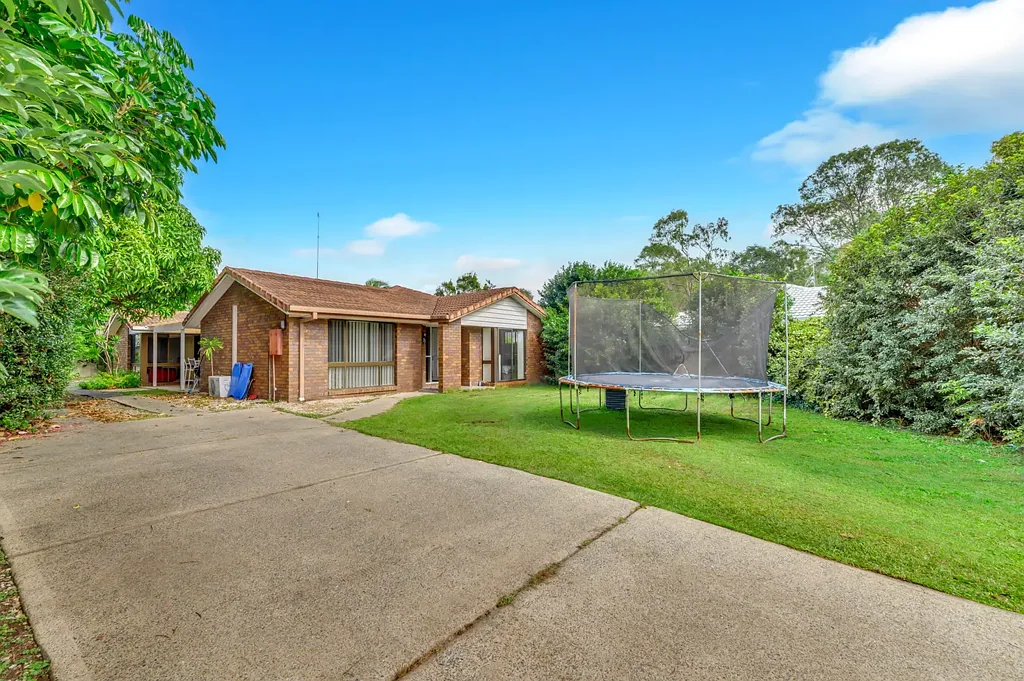 94 Japonica Drive, Palm Beach, QLD 4221
