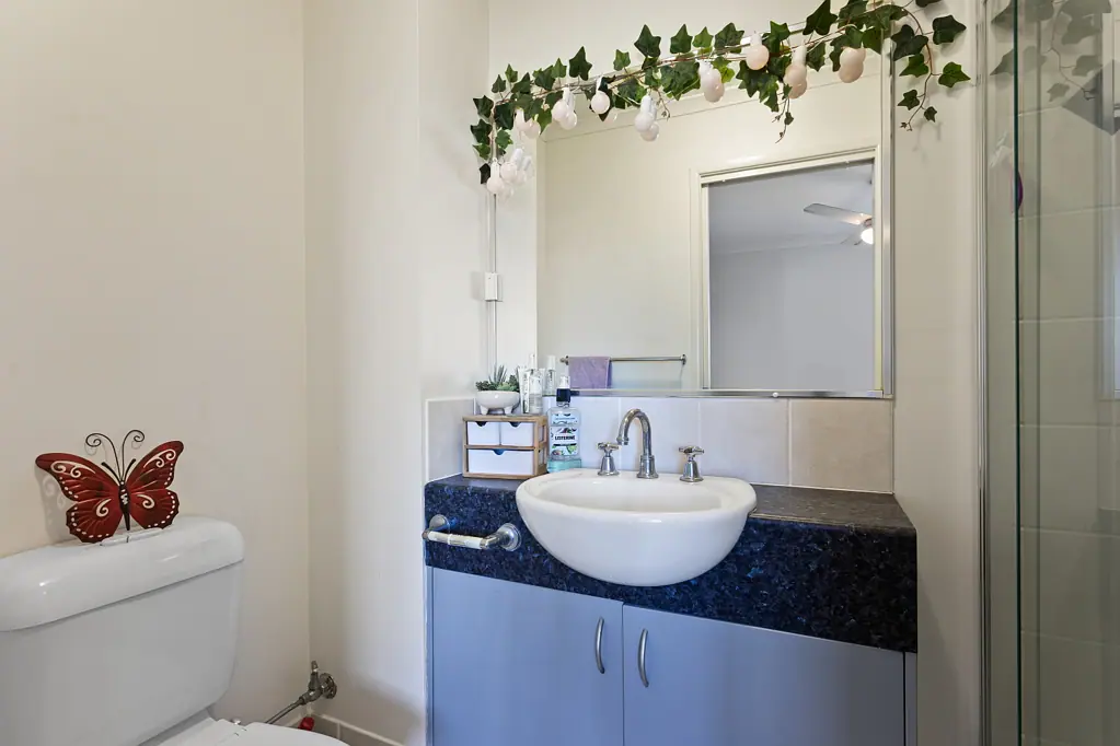 Private Room with Ensuite in Fully Furnished Share Apartment