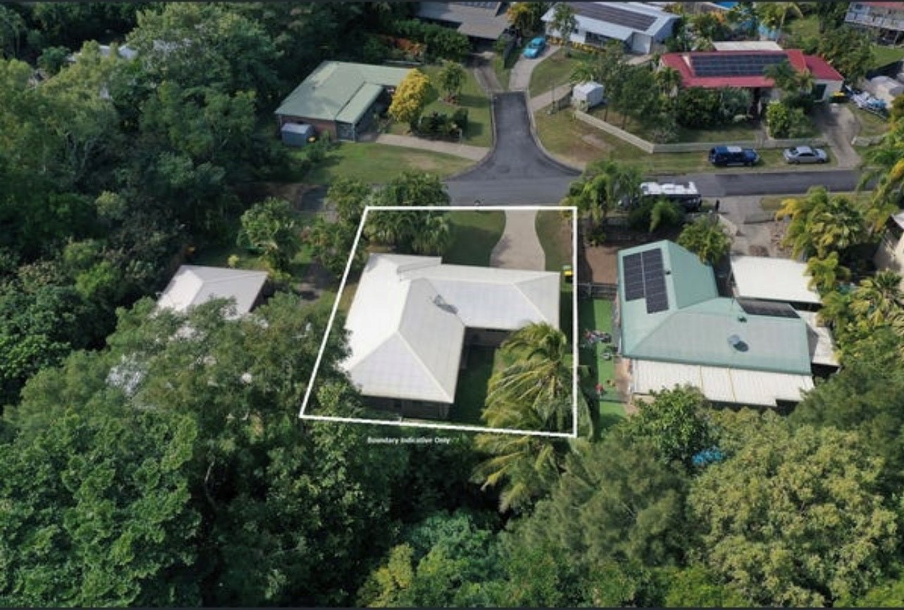 11 CATERAN CL, CANNONVALE QLD 4802, 0 rūma, 0 rūma horoi, House