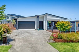 116 Parkview Drive, Gulf Harbour