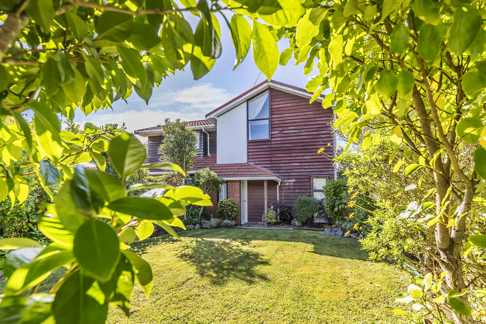 Karori 2chambre OWNER GONE. PRICE SLASHED.