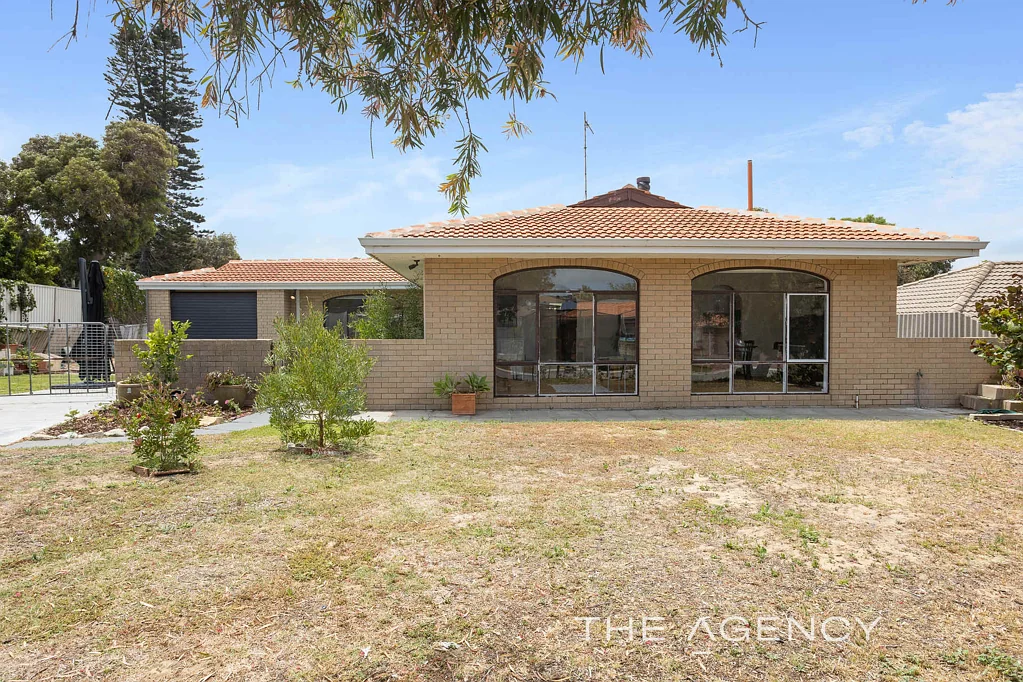 15 Intrepid Court, Two Rocks, WA 6037
