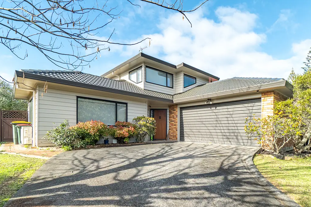 1/8 Mandica Place, Sunnynook, North Shore City, Auckland