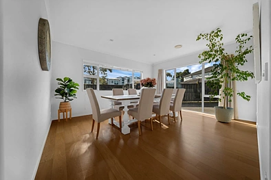 Beautifully presented home in Flat Bush