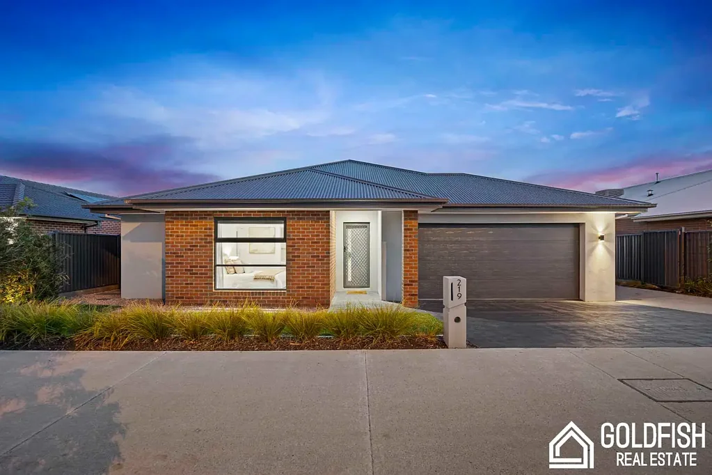 Lucas 4房  Exquisite Modern 4-Bedroom Family Home for Sale in Lucas – Just Minutes from Coltman Plaza I Prime Location