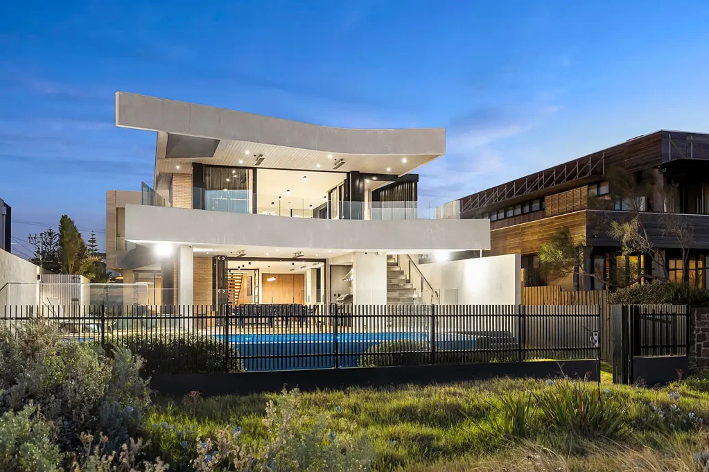 Aspendale 5ห้องนอน Exclusive Coastal Opulence. A Masterpiece of Modern Living