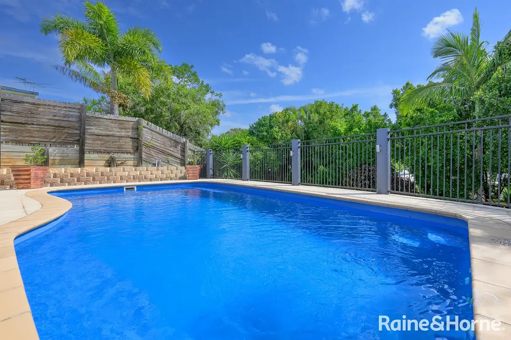 18 Michel Place, Telina, QLD 4680