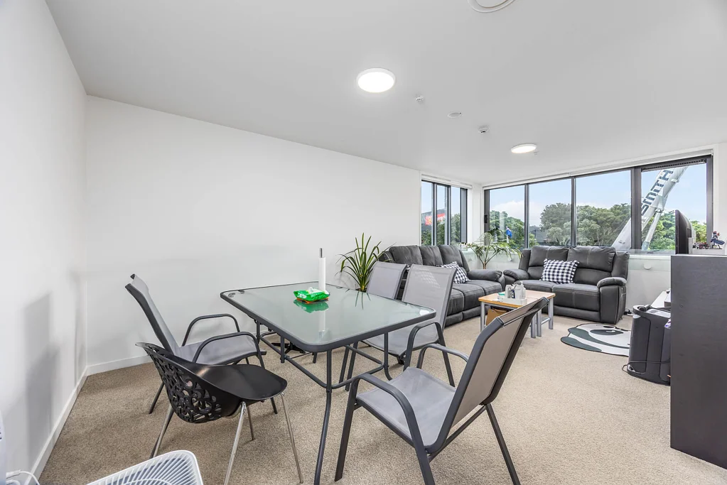 Mount Albert 3Zimmer Prime location | Near-New | Ready to move in