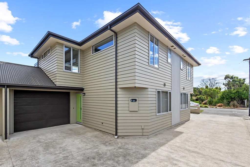 Sydenham 2Moenga Modern townhouse living in the heart of Sydenham