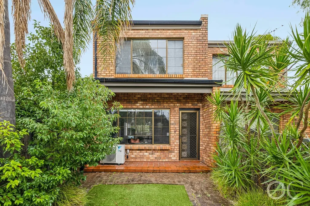 Kensington Gardens 2 Bedroom Open the Door to Effortless Living