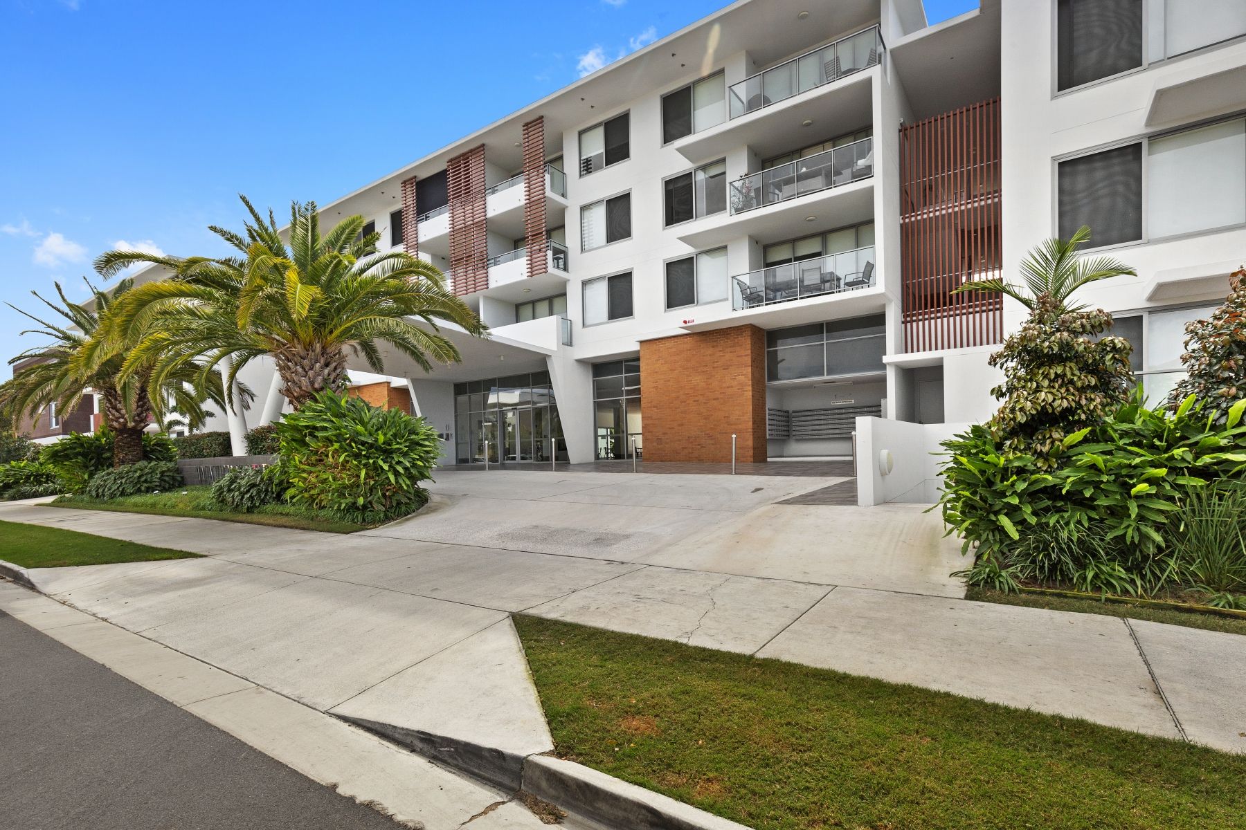 WATERFORD APARTMENTS UNIT 3110 1-7 WATERFORD CT, BUNDALL QLD 4217, 0 ห้องนอน, 0 ห้องน้ำ, Unit