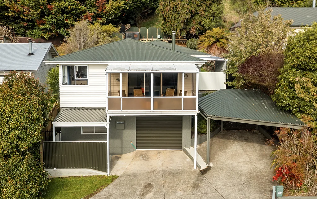 Taihape and Surrounds 3房  Forget old prices - scenic, private and must sell