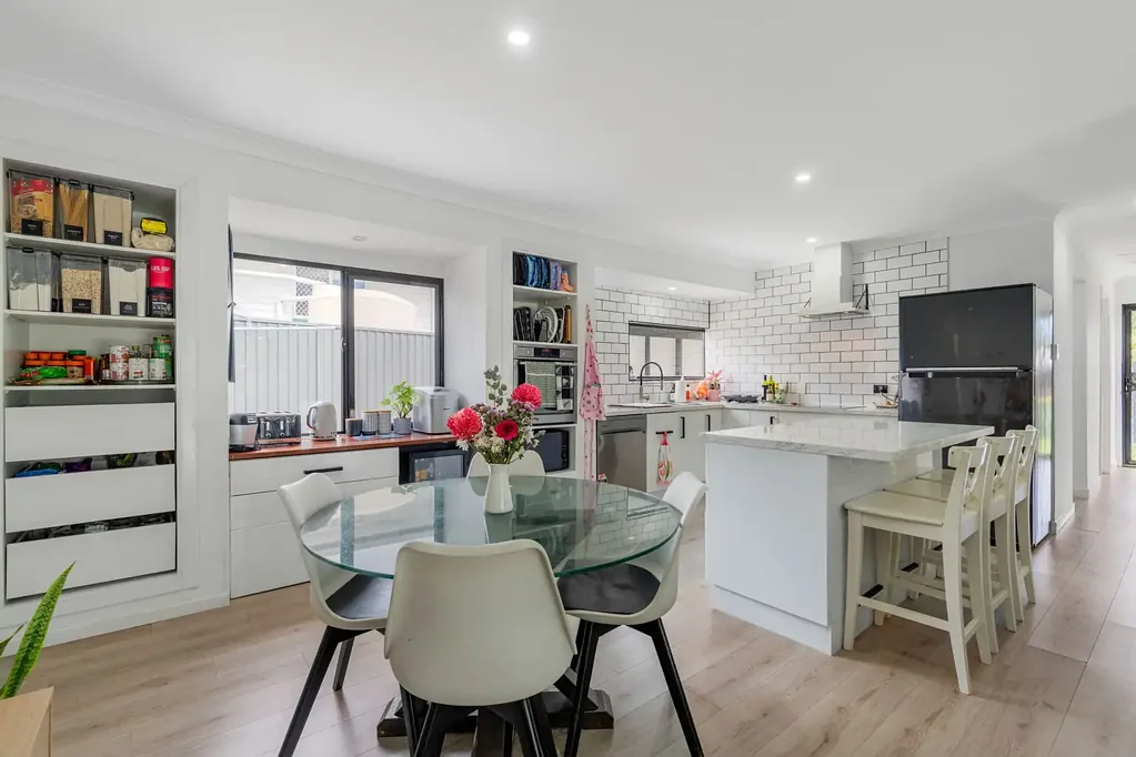 5 Crest Street, Beenleigh, QLD 4207