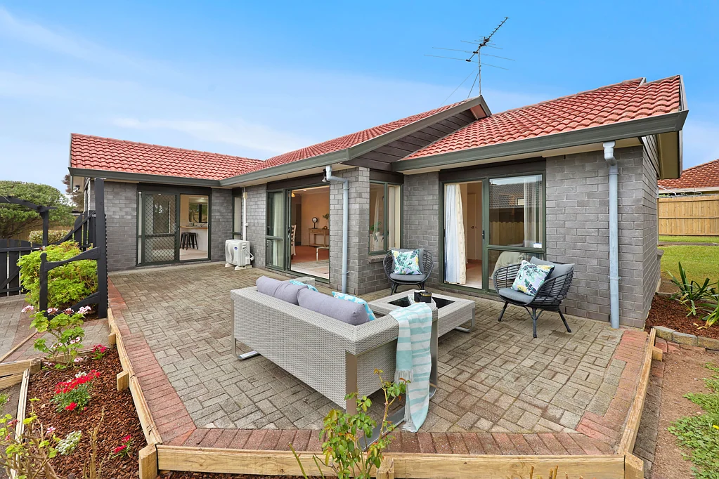 76 Burswood Drive, Burswood, Manukau City, Auckland