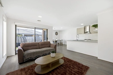 18 Rockfern Crescent, Diggers Rest, VIC 3427, 3房, 2浴, House
