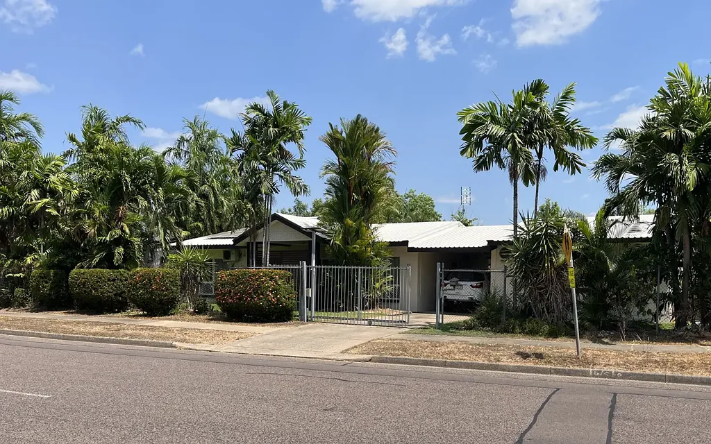 FULLY FURNISHD FAMILY HOME AVAILABLE FOR 5 MONTHS