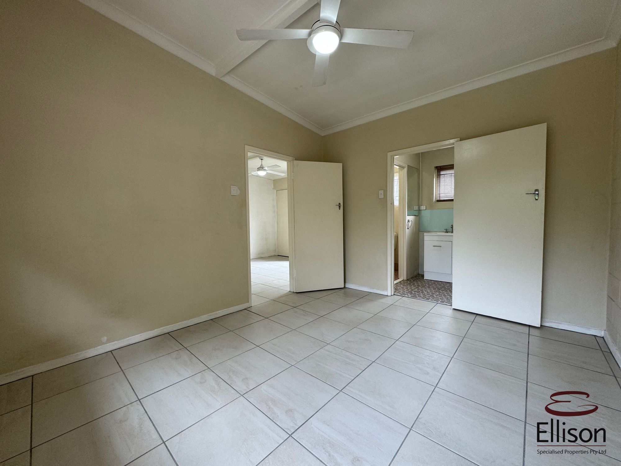 UNIT 2 10 LOCH ST, WEST END QLD 4101, 0房, 0浴, Unit