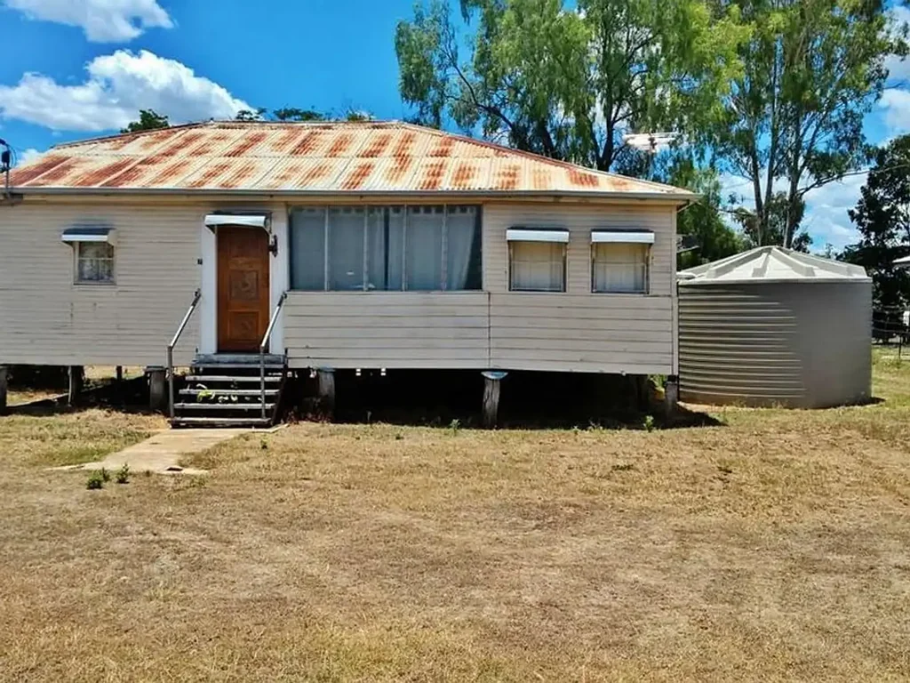 Charming Cottage Living – Peaceful Wowan Location