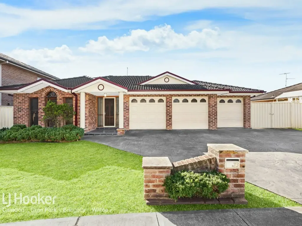 73 Sir Warwick Fairfax Drive, Harrington Park, NSW 2567