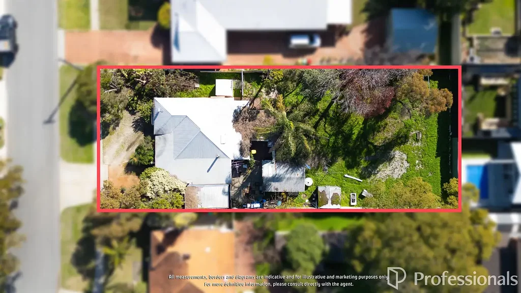 Bayswater 2 Bedroom Big Block, Major Opportunity!