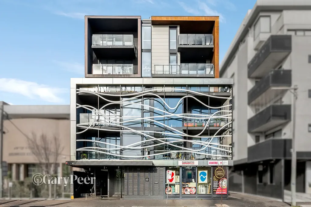 St Kilda 2房 St Kilda 核心地带，现代便利生活 Contemporary & convenient in the heart of it all