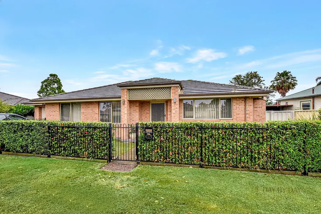 21 Fletcher Street, Beresfield, NSW 2322