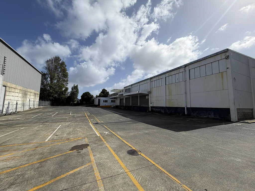 Penrose  Large-scale industrial facility in prime Penrose