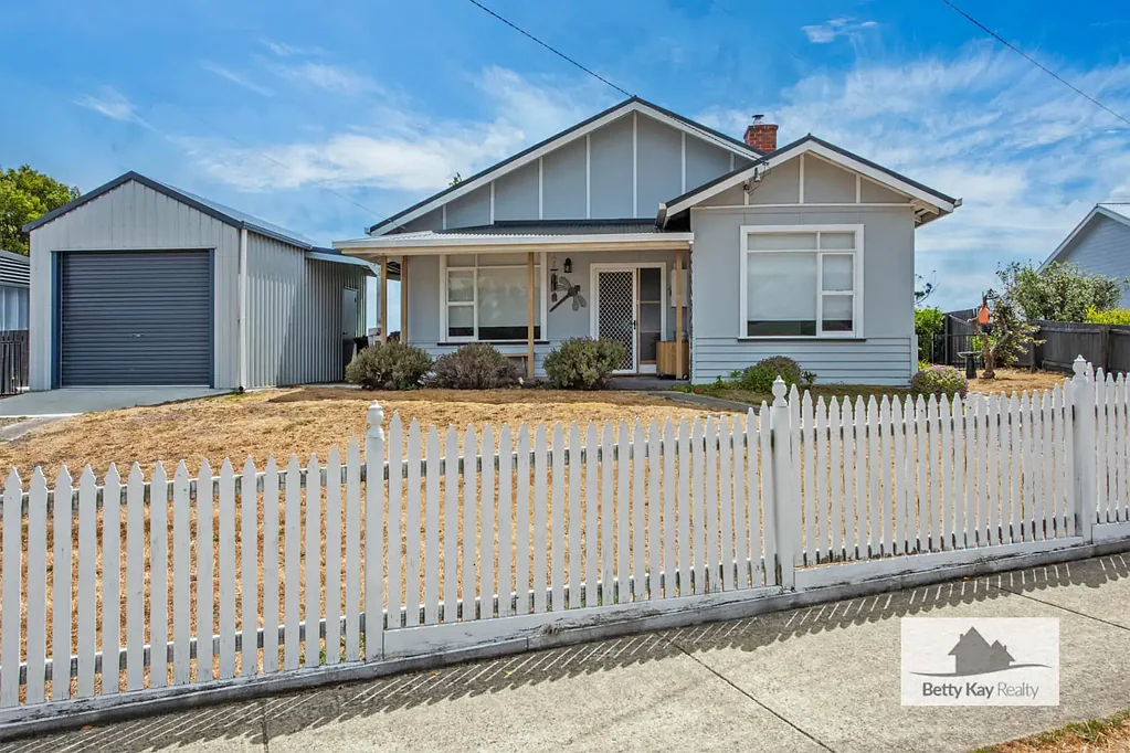 Smithton 4房  Charming Farmhouse with Elevated Views
