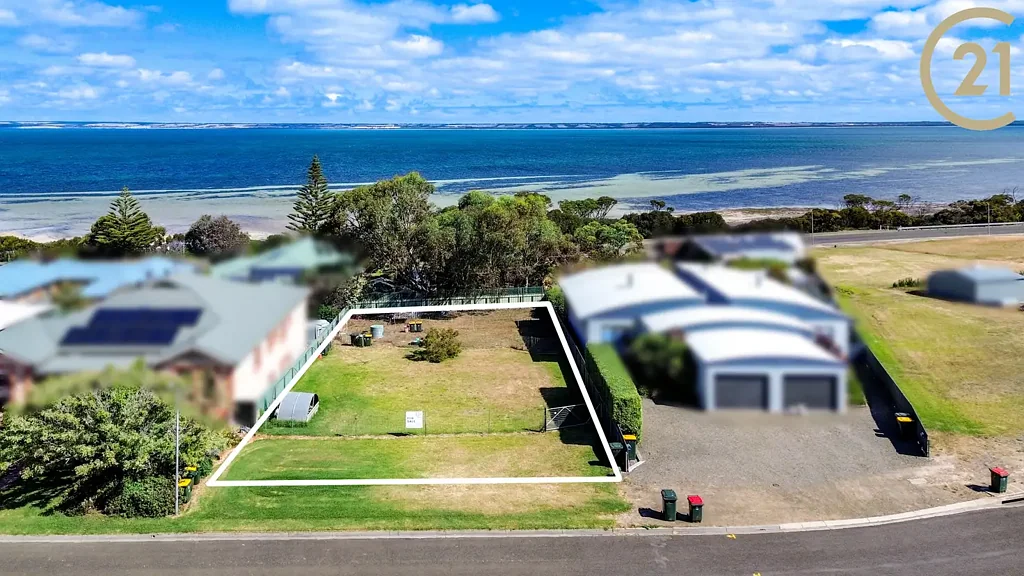 Kingscote  Build and enjoy! Coastal living can be your reality!