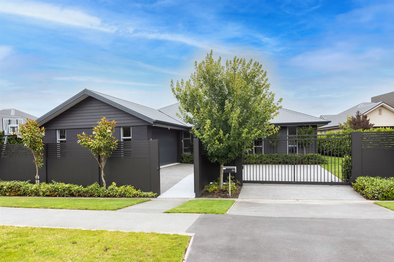 44 Worsleys Road, Cracroft, Christchurch, 5 ห้องนอน, 0 ห้องน้ำ