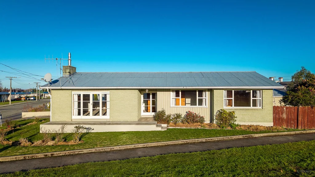 Waimate 3침실 Walk to town - comfort & convenience