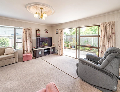 19B Fergusson Street, Springvale, 2 Kuwarto, 1 Banyo, Townhouse