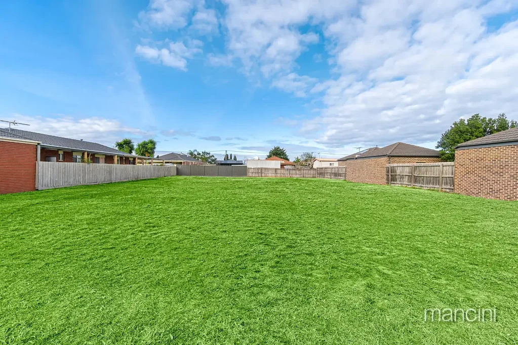 Altona Meadows Centrally-Located, Creekside & Court-Side – Buy One or Both